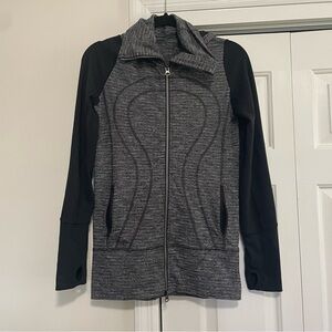 Lululemon Steel Gray Black Define Hooded Jacket Size 4